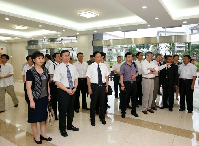 置地娱乐场
隆重举行粮食储运国家工程实验室落成典礼